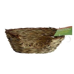 Prevue Pet Large Oval Pet Nest Nature's Hideaway Natural Grass for Small Animals